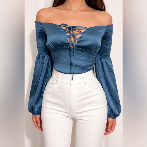 Guess Blue Lace-Up Off-Shoulder Blouse blue dating top size small crop blouse - Picture 7 of 7